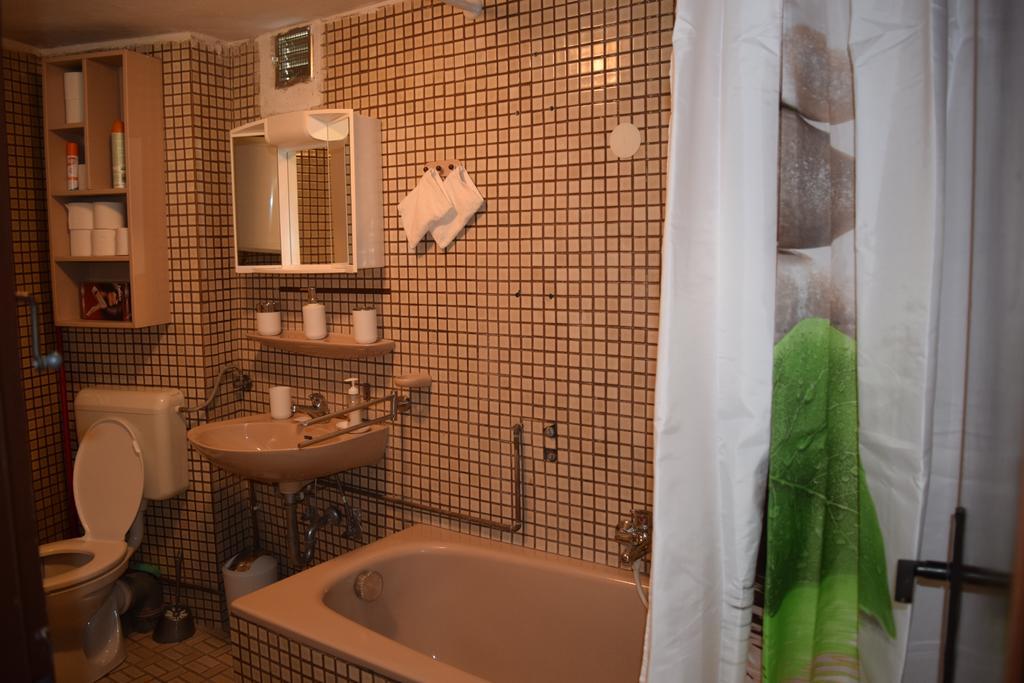 Apartment Klara ชิเบนิก ห้อง รูปภาพ